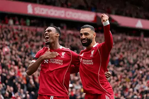  صنع هدف التقدم.. تقييم محمد صلاح في الصحف الإنجليزية بعد مباراة ليفربول وإيفرتون